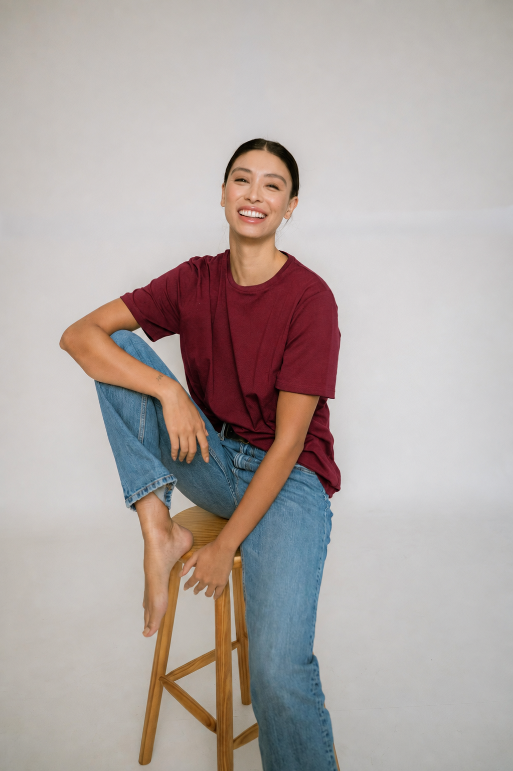 Camiseta Clássica Algodão Egípcio Bordô - Feminina