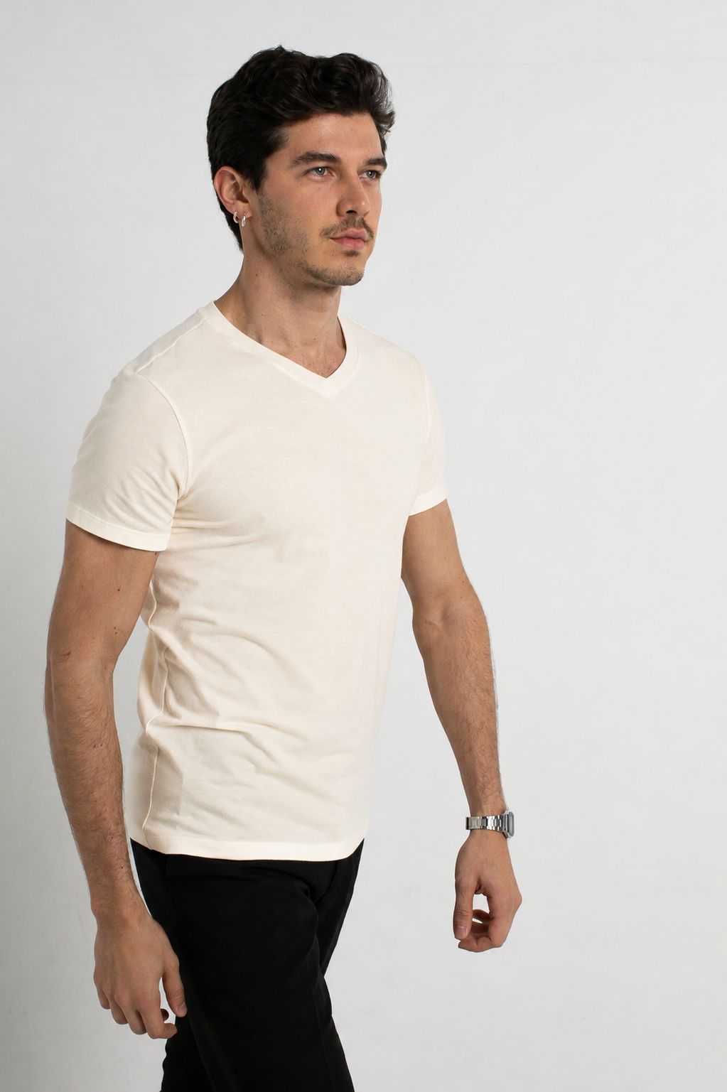 Camiseta Slim Fit V Algodão Egípcio Off-White