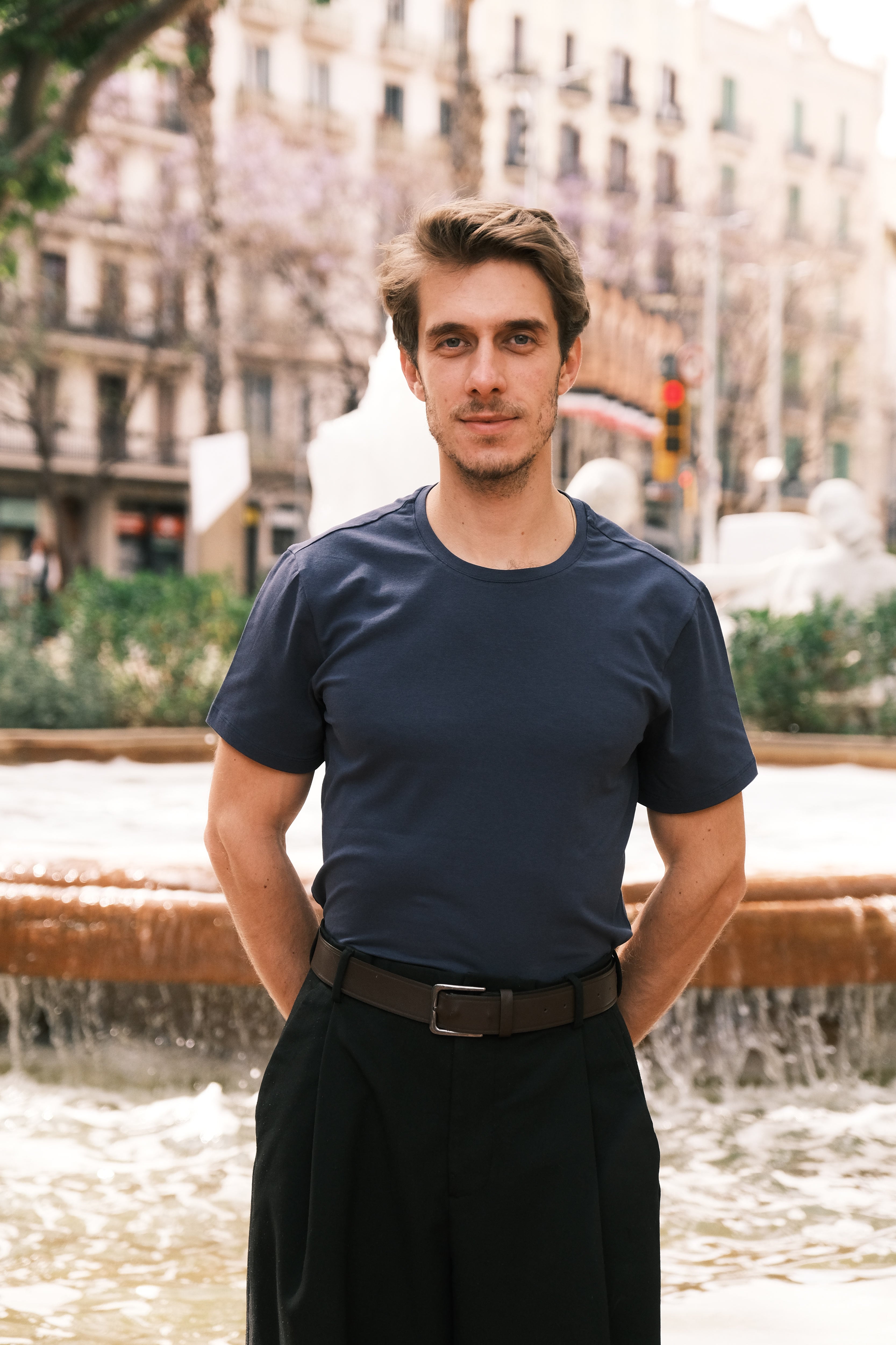 Camiseta Clássica Azul Marinho Algodão Egípcio - Masculina