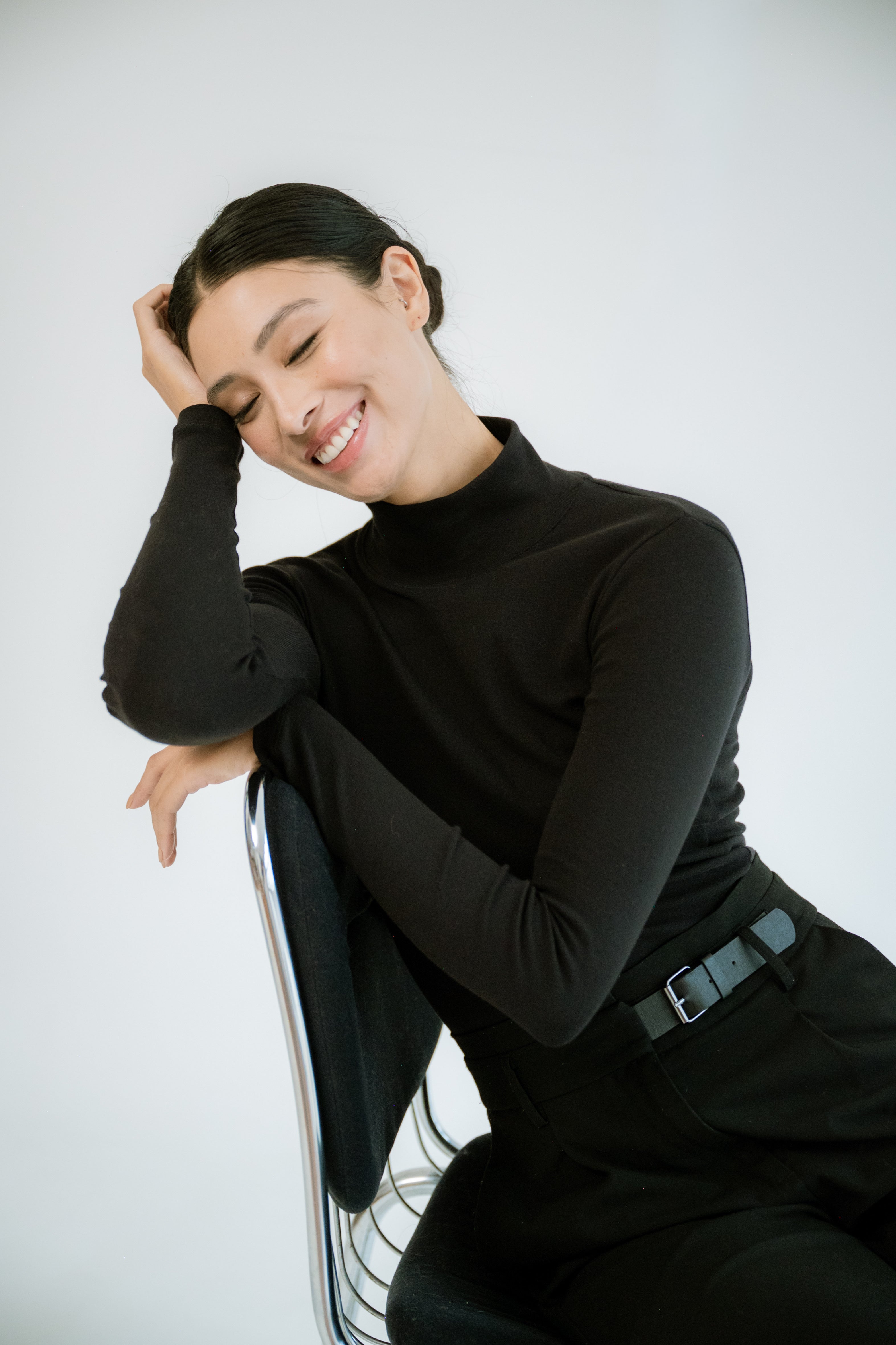 Blusa Manga Longa com Gola com tingimento Orgânico Preta