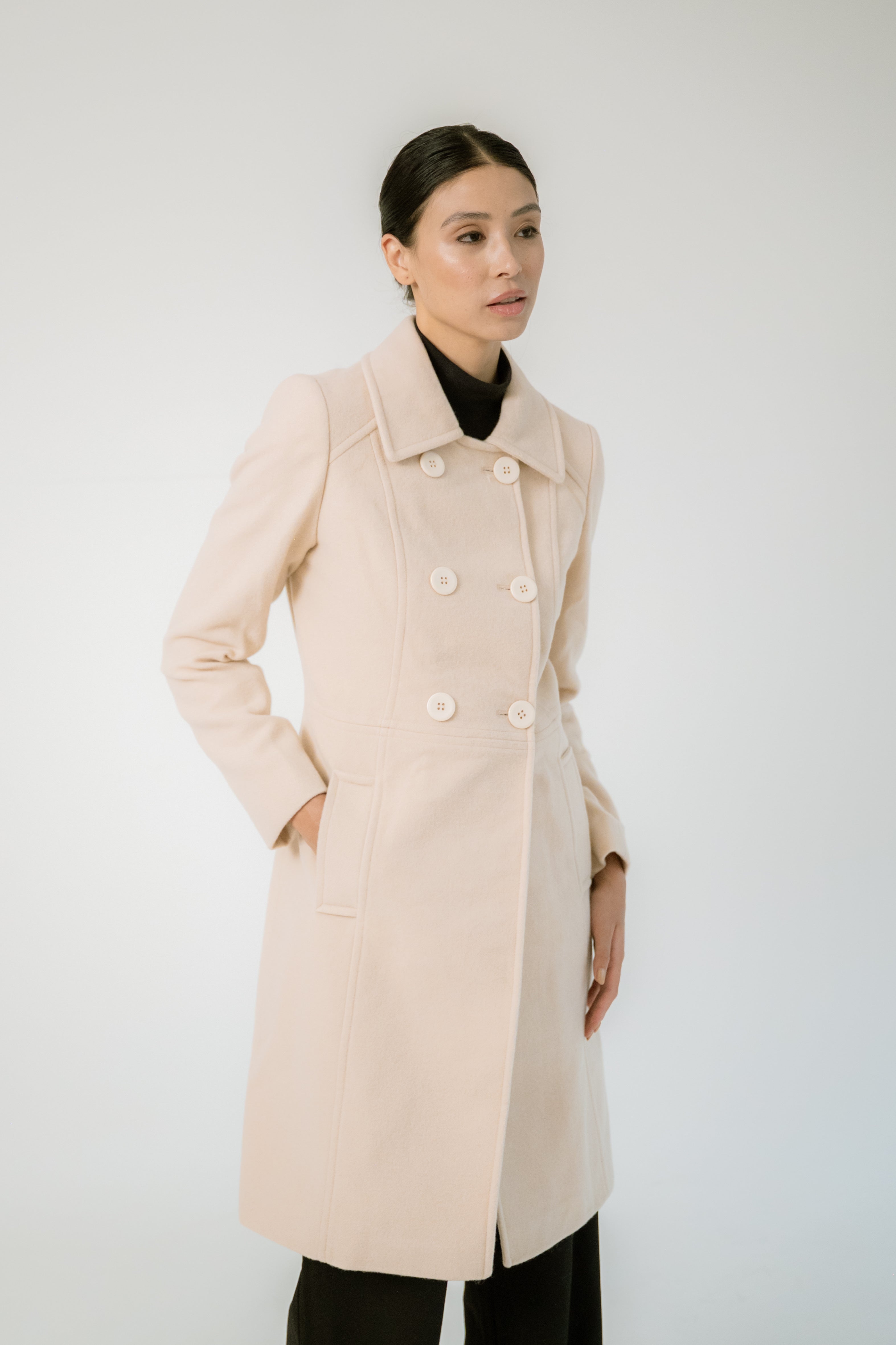 Casaco Minimal com Lã Pérola
