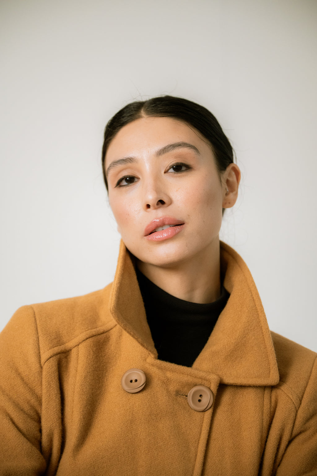 Casaco Minimal com Lã Golden Camel