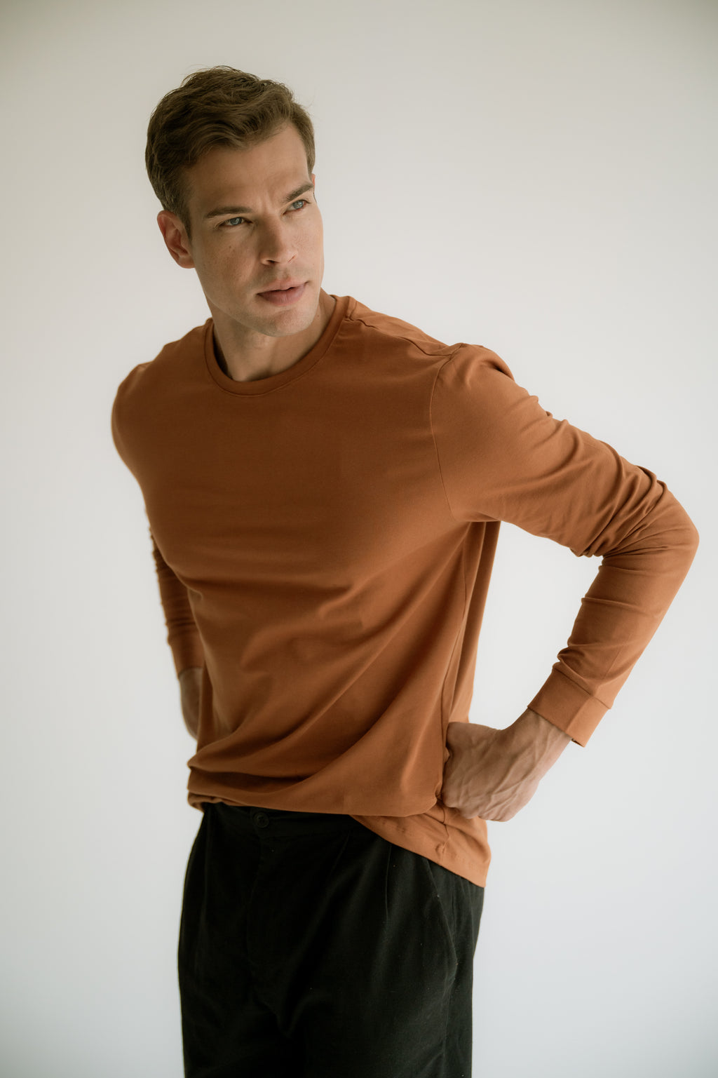 Camiseta Slim Fit Manga Longa Algodão Egípcio Terracota