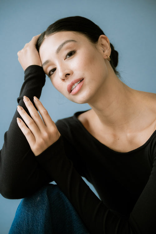 Blusa Manga Longa Canelada com Tingimento Orgânico Preto