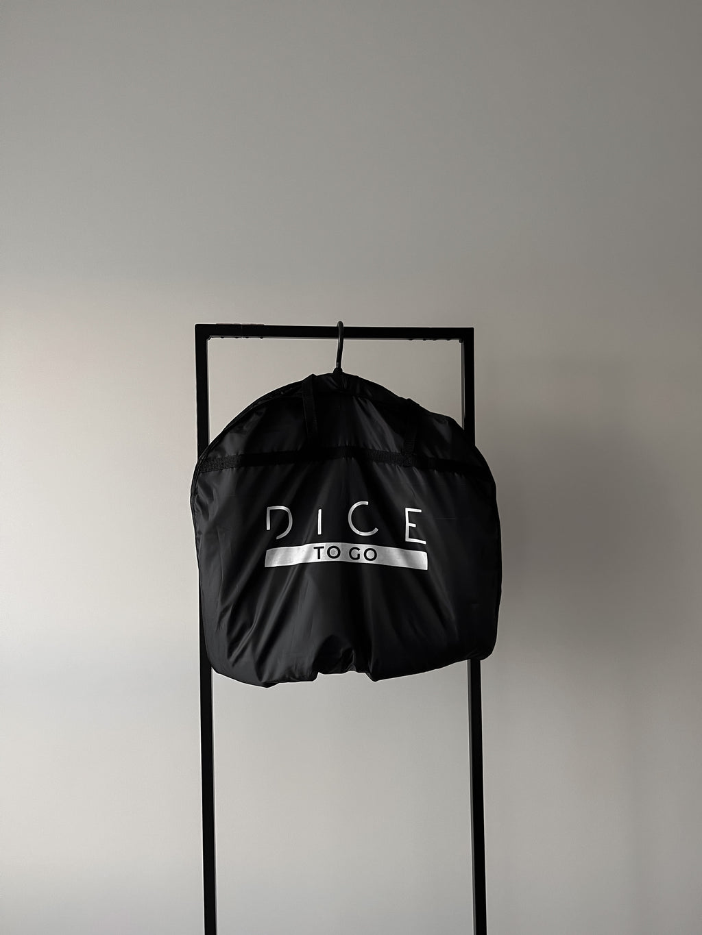 Capa para Casaco DICE TO GO