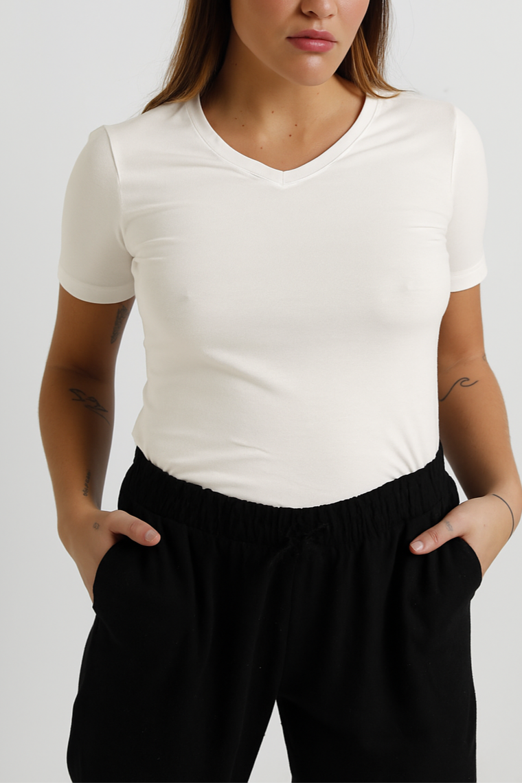 Camiseta Slim Everyday Decote V Algodão Egípcio