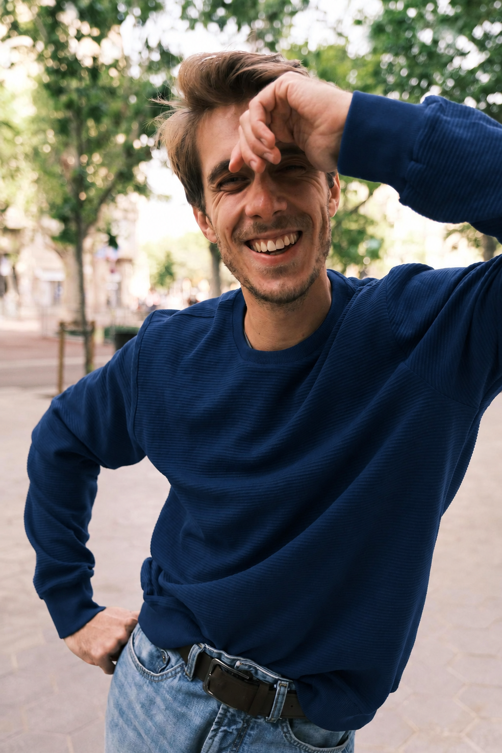 Moletom Berlin Marinho - look masculino